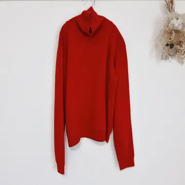 N.: 하이넥 니트 (빨간색)