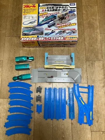 프라레일 E5계 하야부사 & 토미카 역 앞 로터리 세트