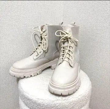 통굽 니트 부츠 베이지 사이드 리브 트렌드 롱 레그 효과 M