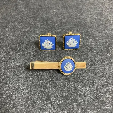 웨지우드 배 모티브 커프스 단추와 넥타이핀 세트