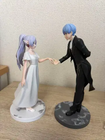 장송의 프리렌 프리렌 힘멜 피규어 포리치에서