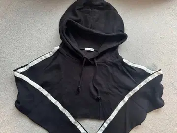 GYDA 라인 맨투맨 셋업