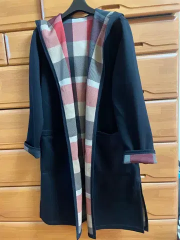 새상품 체크 리버서블 코디건