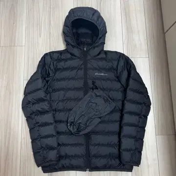 Eddie Bauer hooded puffer jacket EB650