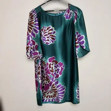 꽃무늬 새틴 튜닉 칠부 소매