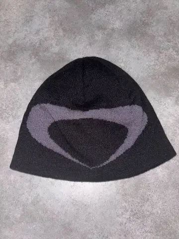 SCALLYWAG beanie black