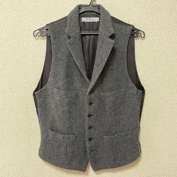 유나이티드 애로우즈 District 울 베스트, 베스트