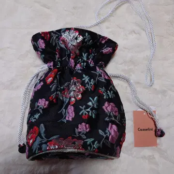 Cassini 꽃무늬 복조리형 백 복조리형 숄더백 블랙 베이스에 꽃무늬