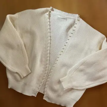 [ 미사용품 ] ELENCARE DUE 화이트 가디건 사이즈 표기 F