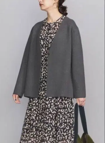 BY 밀라노 리브 V넥 니트 가디건