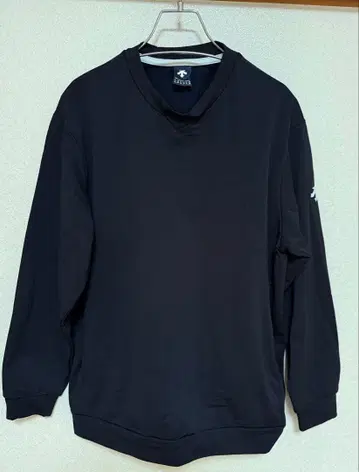 데상트 풀오버 크루넥