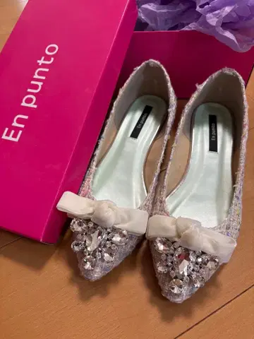 En Punto 트위드 펌프스