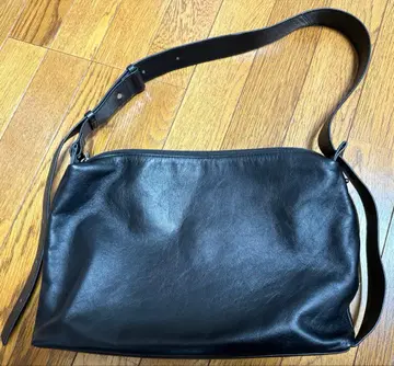 ear PAPILLONNER (이아파피요네) 2WAY 천연 가죽 숄더백