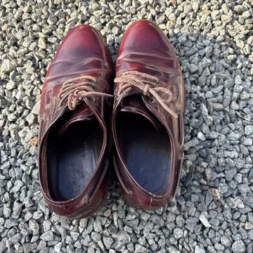버건디 가죽 신발 이탈리아제