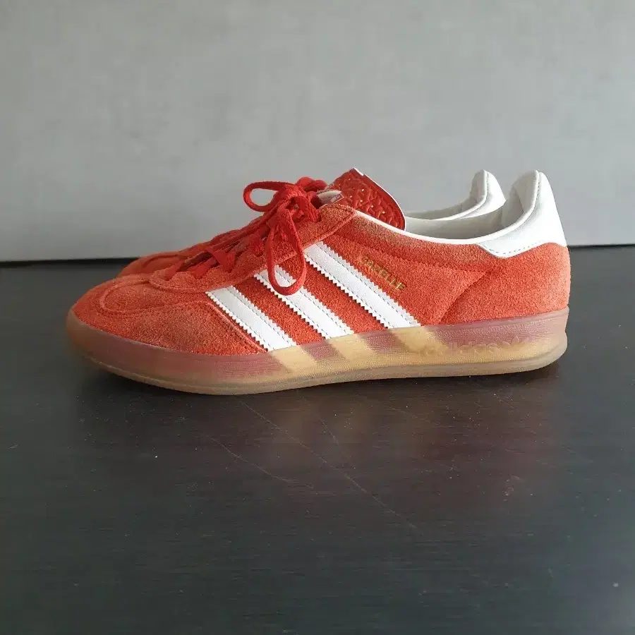 adidas gazelle silver green womens adidas Gazelle Indoor Bold Orange