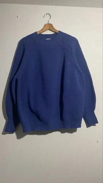 coen 리브 크루넥 스웨터 파랑