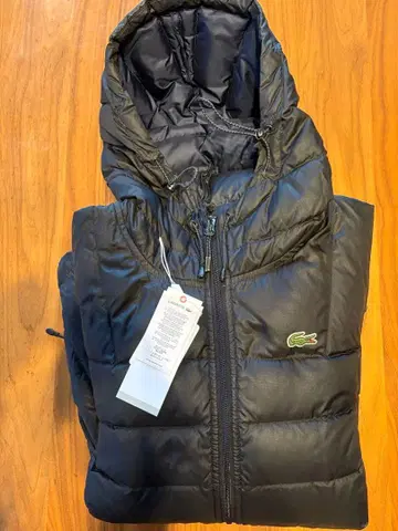 Lacoste 후드 부착 다운 자켓 블랙 새상품급