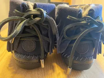 토리버치 네이비 프린지 스웨이드 숏부츠