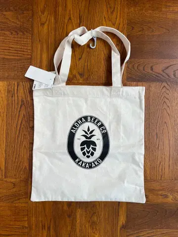 새상품 미사용 유니클로 UTAloha Beer Co. 토트백