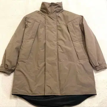 GU 몬스터 후드티 윈드프루프 충전솜 빅 코트 베이지 M