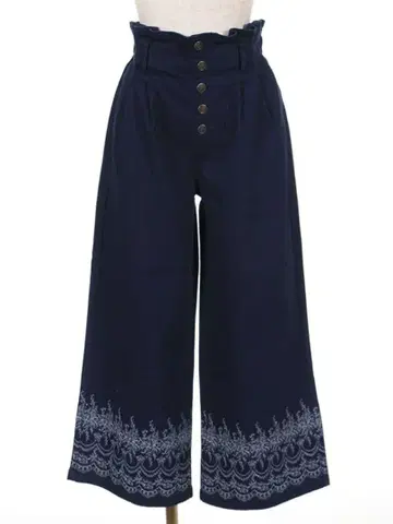 택 포함 새상품 axes femme 오너먼트 자수 데님 팬츠 인디고 M