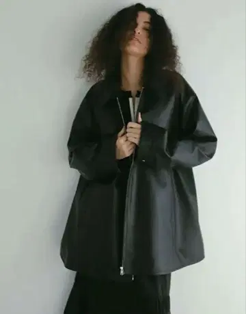 ETRE TOKYO 인조 가죽 오버 사이즈 블루종 M 사이즈