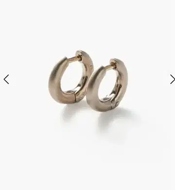 Humete Classic Pierced Earrings S - WG