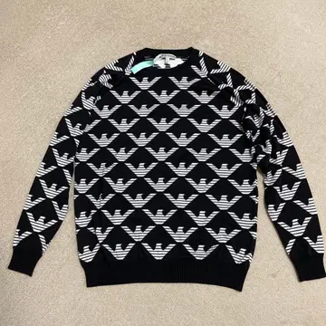 엠포리오 아르마니 남성용 니트 스웨터 L 사이즈