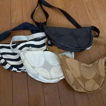 유니클로 x 마리메꼬 숄더백 세트