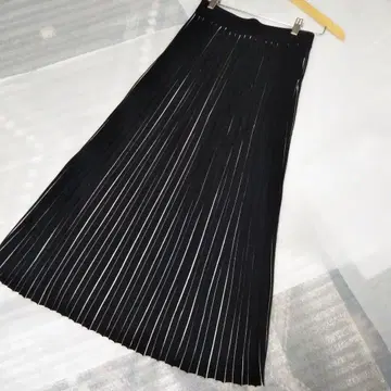 띠어리 럭스 플리츠 니트 롱 스커트 블랙 M