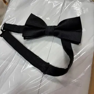 블랙 보타이 ONLY 택 포함