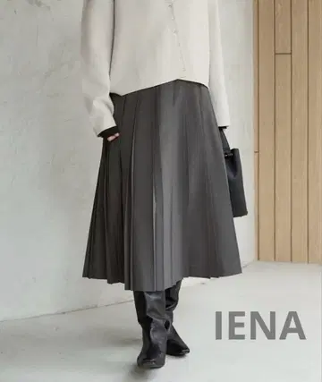 IENA 미사용 새상품 스트레치 플리츠 스커트
