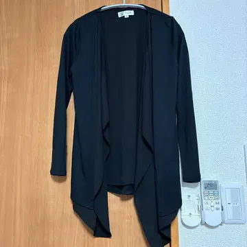 블랙 긴팔 가디건