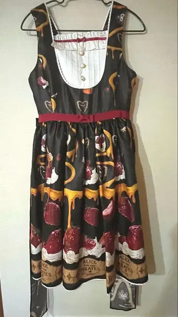 아리파이 HoneyBeeBerry JSK