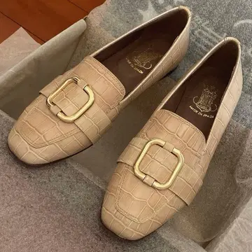 새상품 36 사이즈 BONTRE 버클 스퀘어 로퍼 베이지