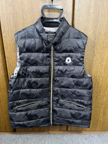 MARK & LONA 카모플라쥬 다운 베스트