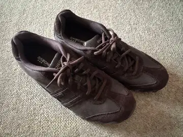 새상품 스케쳐스 천연 가죽 신발 브라운