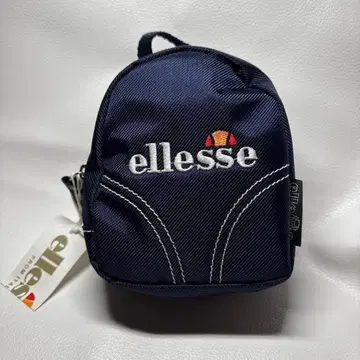 ellesse 네이비 백팩형 파우치