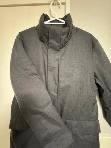 유니클로 하이브리드 다운 코트