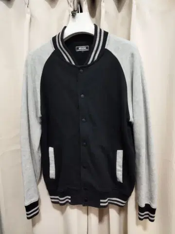 무료배송! [ BEAMS ] 래글런 맨투맨 바시티 자켓 USED!