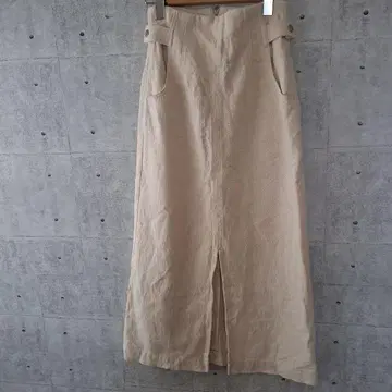 Lily Brown 앞 슬릿 롱 스커트 새상품급