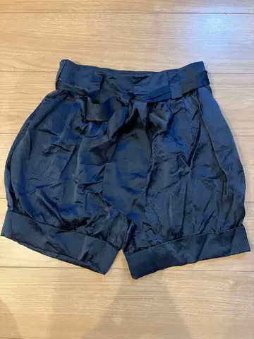 마크 바이 마크 제이콥스 네이비 숏팬츠 2