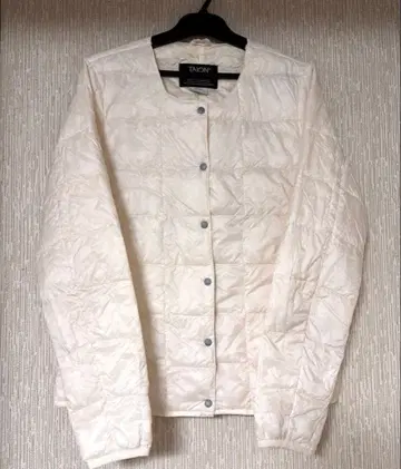 TAION 화이트 다운 자켓 퀼팅