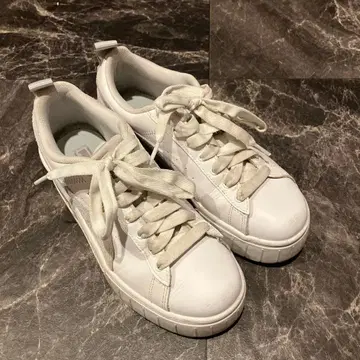 PUMA 통굽 화이트 스니커즈 (박스 있음)