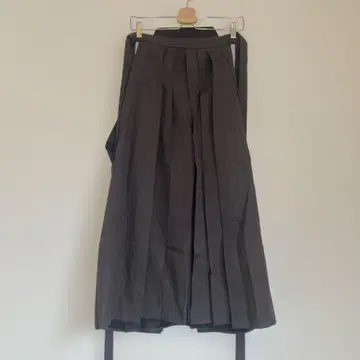 남자용 브라운 하카마