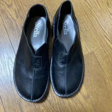 Stella 블랙 슬립온