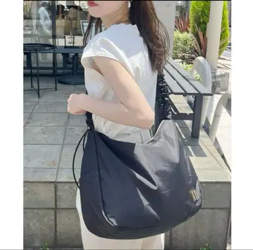 내추럴 꾸뛰르 숄더백