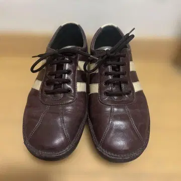 스트로버 다크 브라운 가죽 스니커즈