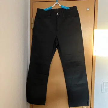 [ TAKEO KIKUCHI ] 블랙 팬츠 사이즈 3