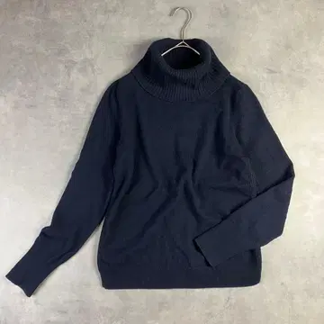 유니클로 UNIQLO 캐시미어 터틀넥 니트 네이비 M 스웨터